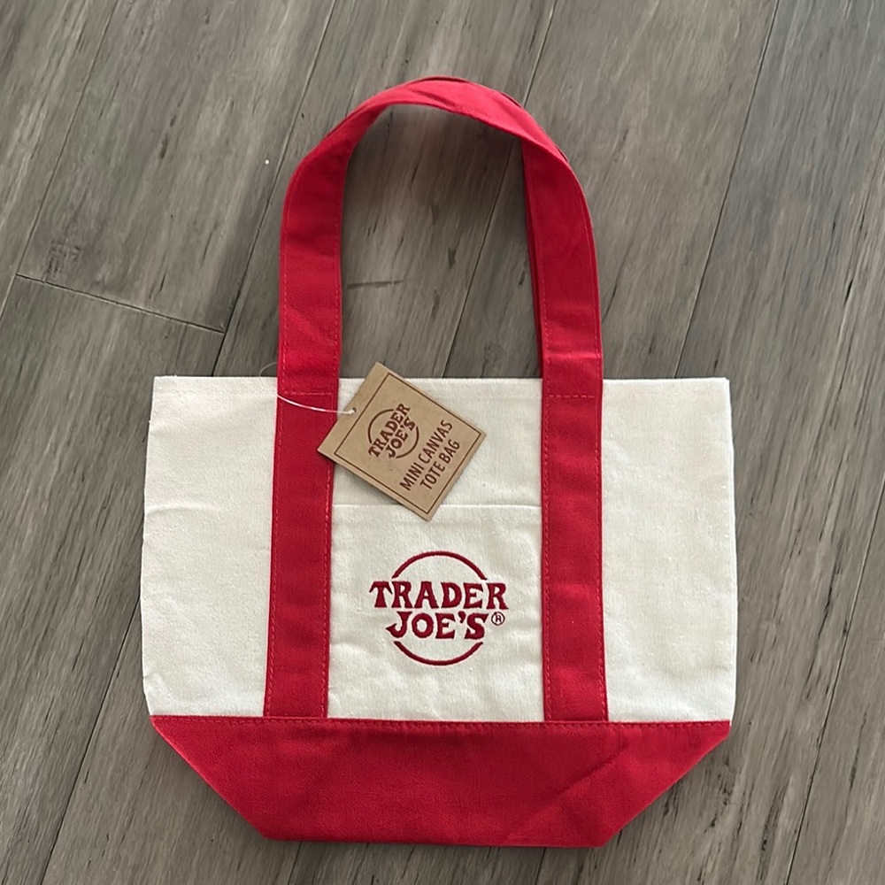 Trader Joe’s tote bags